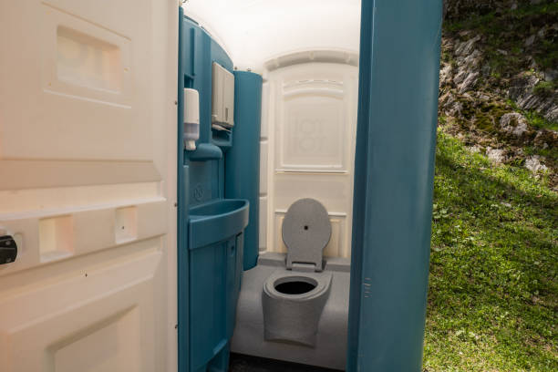 Best Best portable toilet rental  in Riverdale, GA