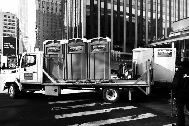 Best Porta potty rental near me  in Riverdale, GA